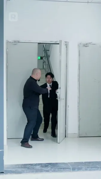 พี่สาวครับ
รับรักผมหน่อย