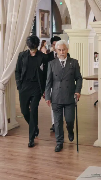 พี่สาวครับ
รับรักผมหน่อย