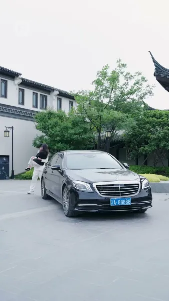 พี่สาวครับ
รับรักผมหน่อย