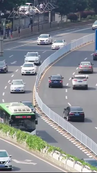  การกลับมาของคุณหนูตกอับ