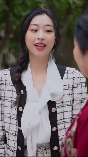  การกลับมาของคุณหนูตกอับ