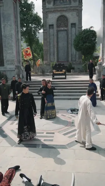 แผนร้ายหักเหลี่ยมมังกร