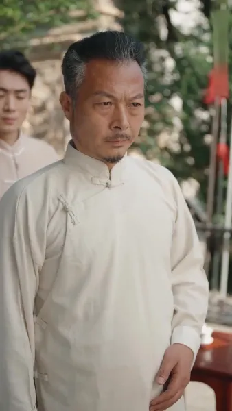 แผนร้ายหักเหลี่ยมมังกร