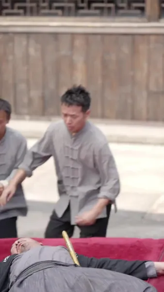 จอมยุทธคืนสังเวียน