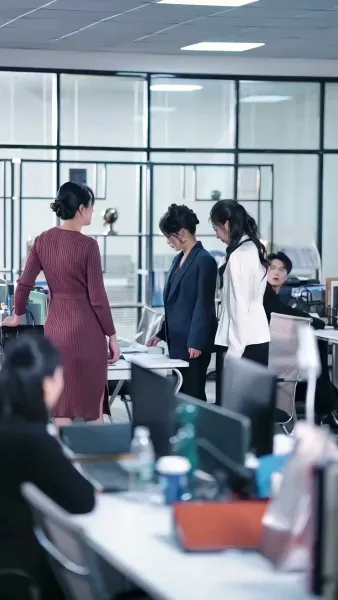 พาดหัวข่าว…ว่ารักเธอ