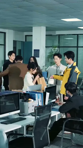 พาดหัวข่าว…ว่ารักเธอ