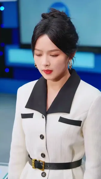 พาดหัวข่าว…ว่ารักเธอ