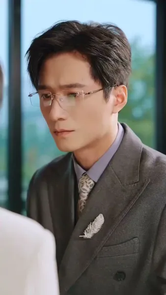 พาดหัวข่าว…ว่ารักเธอ