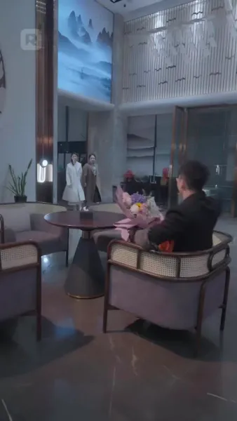 ถูกทายาทชนชั้นสูงเอาเปรียบหลังหย่าร้าง