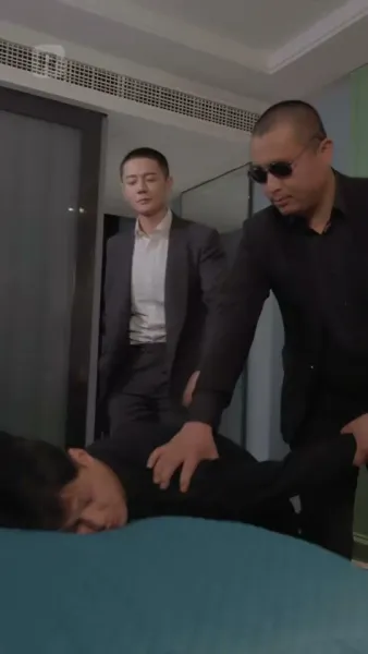 ถูกทายาทชนชั้นสูงเอาเปรียบหลังหย่าร้าง