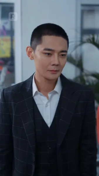 ถูกทายาทชนชั้นสูงเอาเปรียบหลังหย่าร้าง