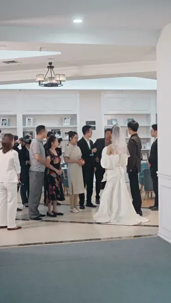 วิวาห์ลวงก่อรัก