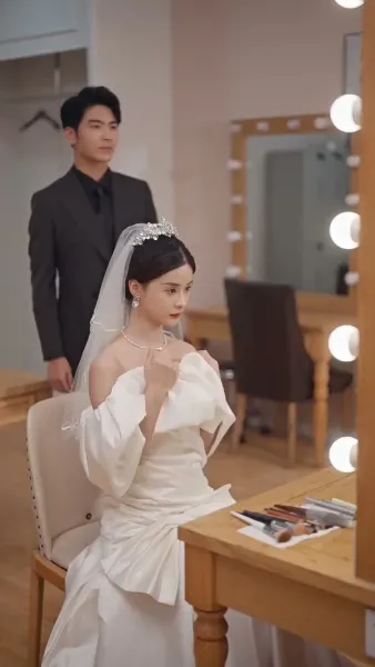 วิวาห์ลวงก่อรัก