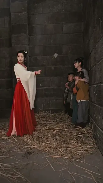 ลูกสาวที่ถูกทิ้งกับมหาเสนาบดีผู้ชั่วร้าย