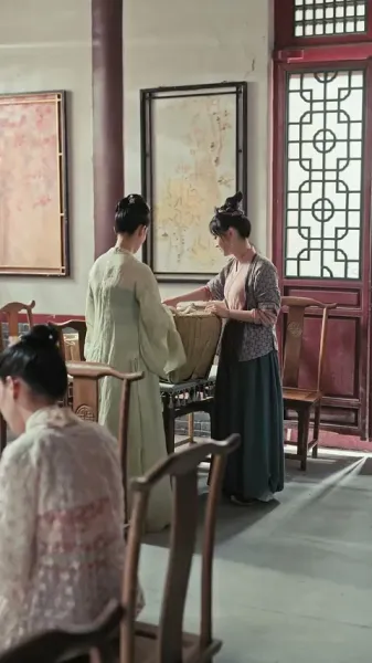 ลูกสาวที่ถูกทิ้งกับมหาเสนาบดีผู้ชั่วร้าย