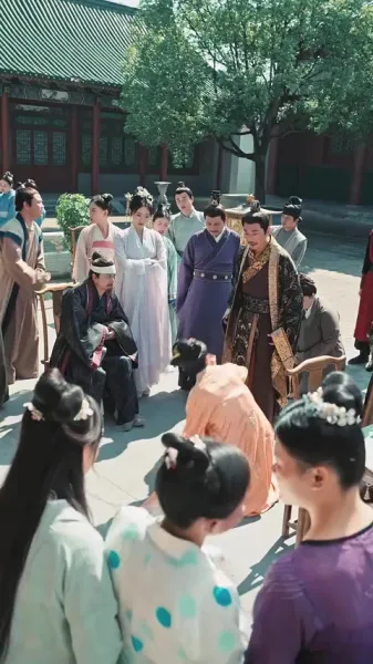 ลูกสาวที่ถูกทิ้งกับมหาเสนาบดีผู้ชั่วร้าย