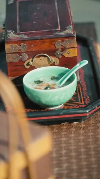 ลูกสาวที่ถูกทิ้งกับมหาเสนาบดีผู้ชั่วร้าย