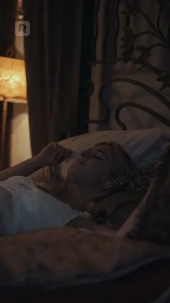 ถูกมัดมาด้วยความแค้น: นอนกับศัตรู