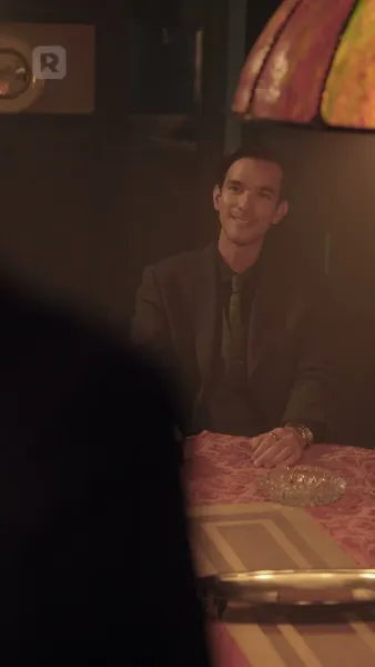 ถูกมัดมาด้วยความแค้น: นอนกับศัตรู