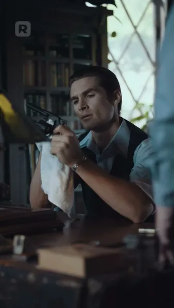 ถูกมัดมาด้วยความแค้น: นอนกับศัตรู