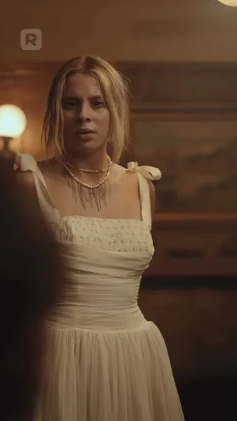 ถูกมัดมาด้วยความแค้น: นอนกับศัตรู