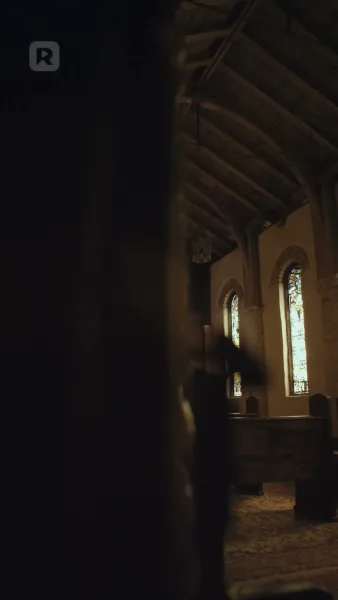 ถูกมัดมาด้วยความแค้น: นอนกับศัตรู