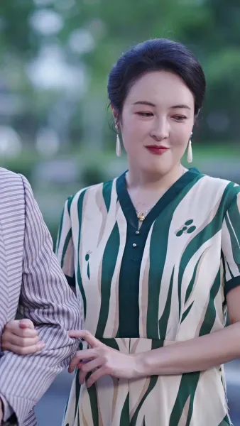 อยู่ดีๆได้สามีเศรษฐีมาเอาใจ