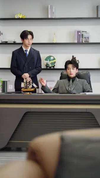 เกมรักประธานลวง