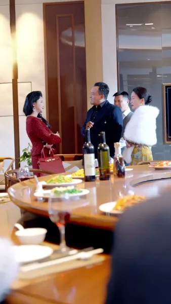 เชฟผมสีเงิน