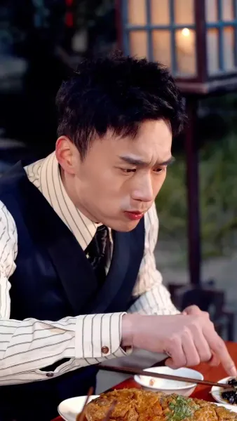 เชฟผมสีเงิน