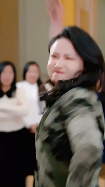 เชฟผมสีเงิน