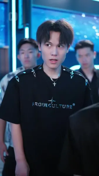 หวนชาติพิชิตคนทรยศ