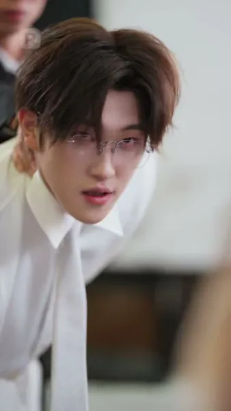 หวนชาติพิชิตคนทรยศ