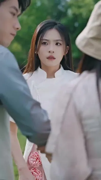 ขอโทษนะ ฉันเป็นลูกเศรษฐีจ้ะ