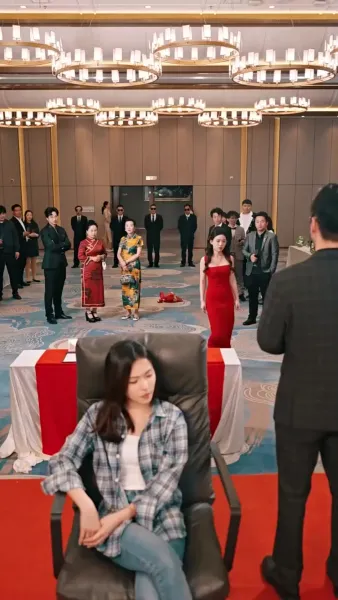 ขอโทษนะ ฉันเป็นลูกเศรษฐีจ้ะ