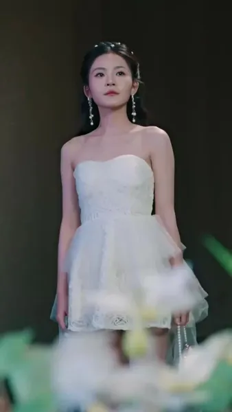 ขอโทษนะ ฉันเป็นลูกเศรษฐีจ้ะ