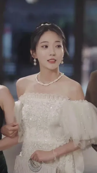 (พากย์เสียง)สลับเจ้าบ่าว เปลี่ยนชีวิต