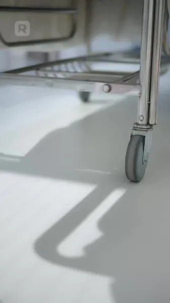 ผู้รุกรานในร่างเธอ