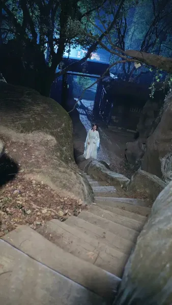 ฝังใจใต้เงาภูผา