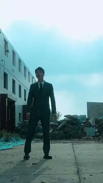 หลังจากการหย่าร้าง ชายคนเก่าขอแต่งงานอีกครั้งในภาวะที่ร้องไห้