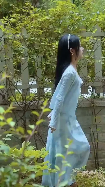 หลังจากการหย่าร้าง ชายคนเก่าขอแต่งงานอีกครั้งในภาวะที่ร้องไห้