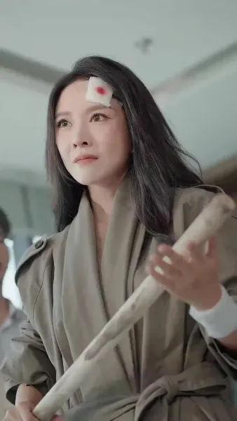 (พากย์เสียง) ความมืดใต้ดวงอาทิตย์