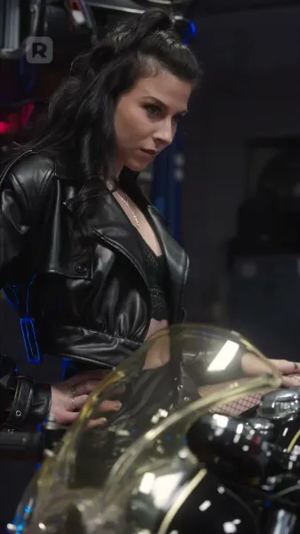 การยับยั้งสิงโต: คนร่ำรวยบนจักรยาน