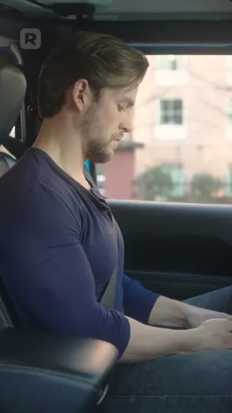 การยับยั้งสิงโต: คนร่ำรวยบนจักรยาน