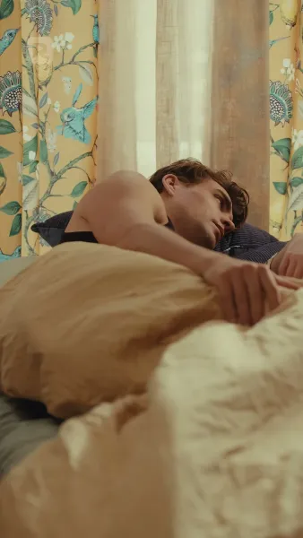 ทำลายกำแพงน้ำแข็ง