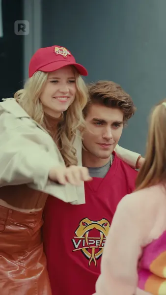 ทำลายกำแพงน้ำแข็ง