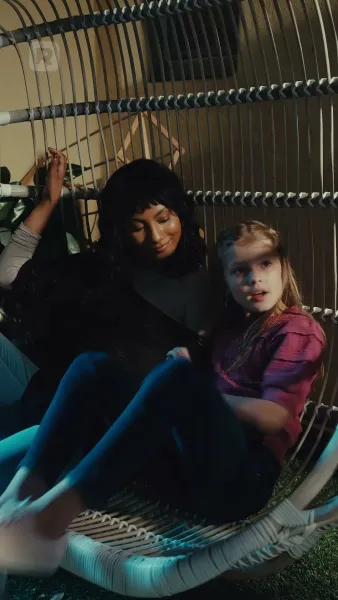 ทำลายกำแพงน้ำแข็ง