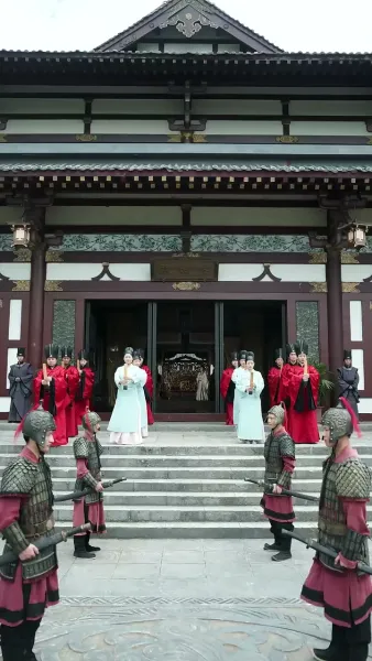 สนมปีศาจสยบ