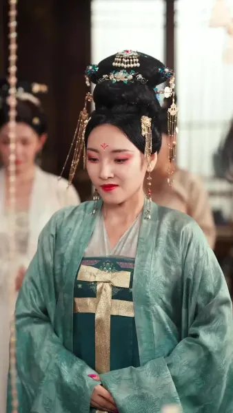 สนมปีศาจสยบ