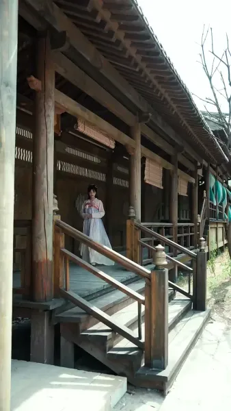 สนมปีศาจสยบ